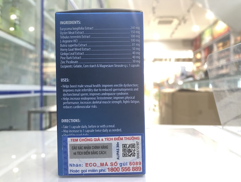 Mặt sau có tem kiểm soát nội bộ gần vạch barcode