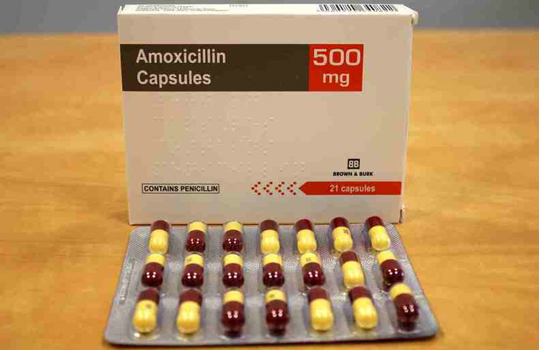 Thuốc kháng sinh trị viêm xoang Amoxicillin